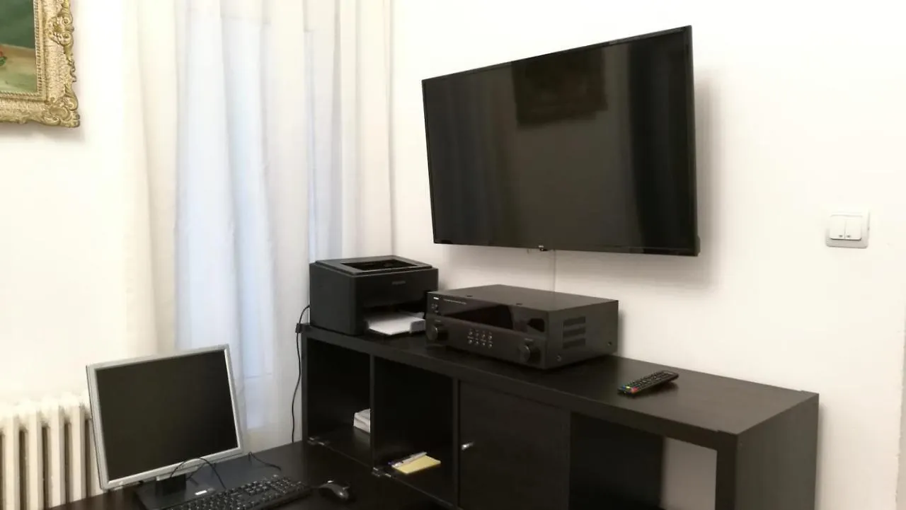 Apartamento Clucerului Sun Residence Villa Bucarest Rumanía